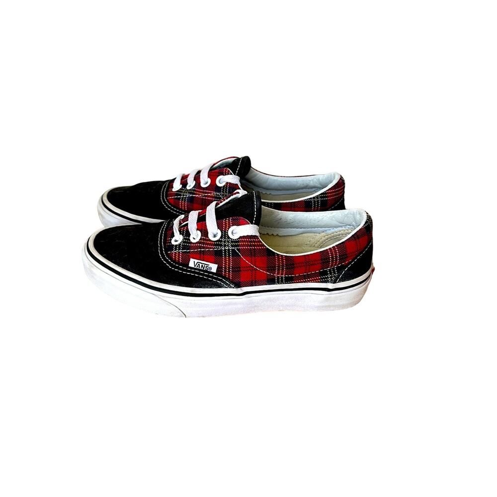 VANS Shoes Red Black Plaid Print Low Top Canvas Skate Sneakers Size Youth 3.5
